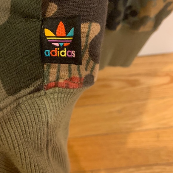 Adidas x Pharrel Williams Camo sweater - Picture 4 of 7